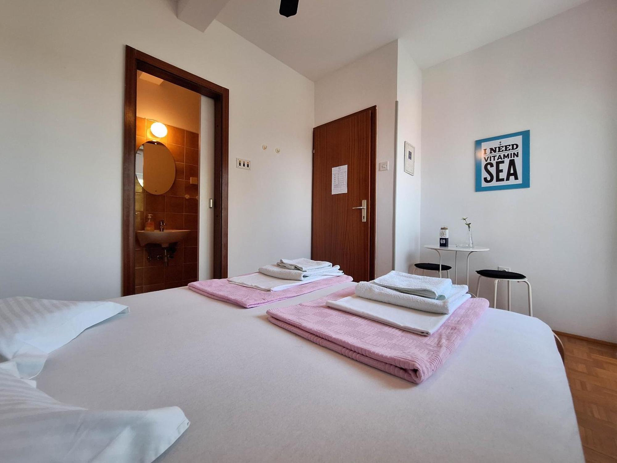 Rooms Sofija Selce Eksteriør bilde