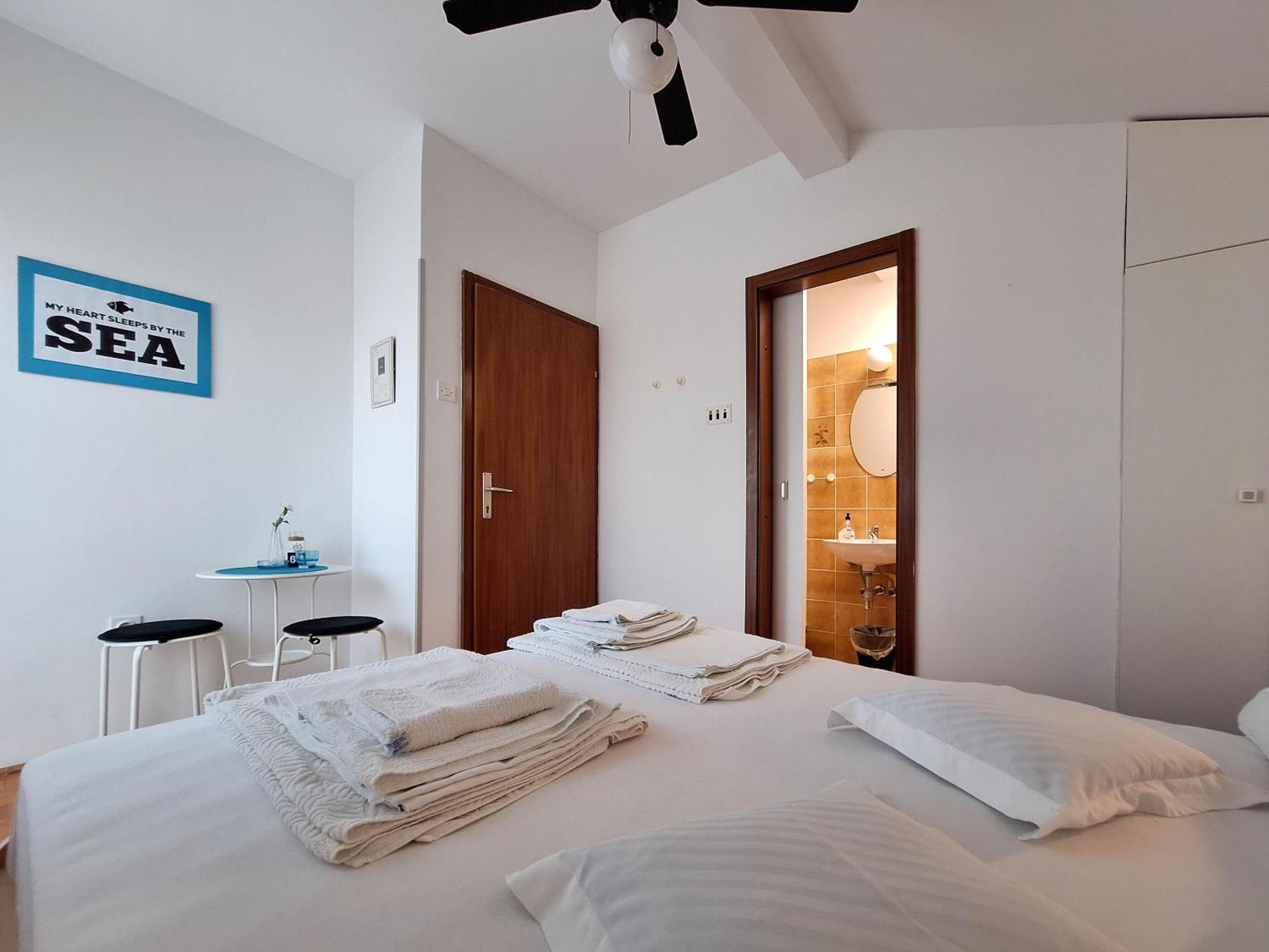 Rooms Sofija Selce Eksteriør bilde